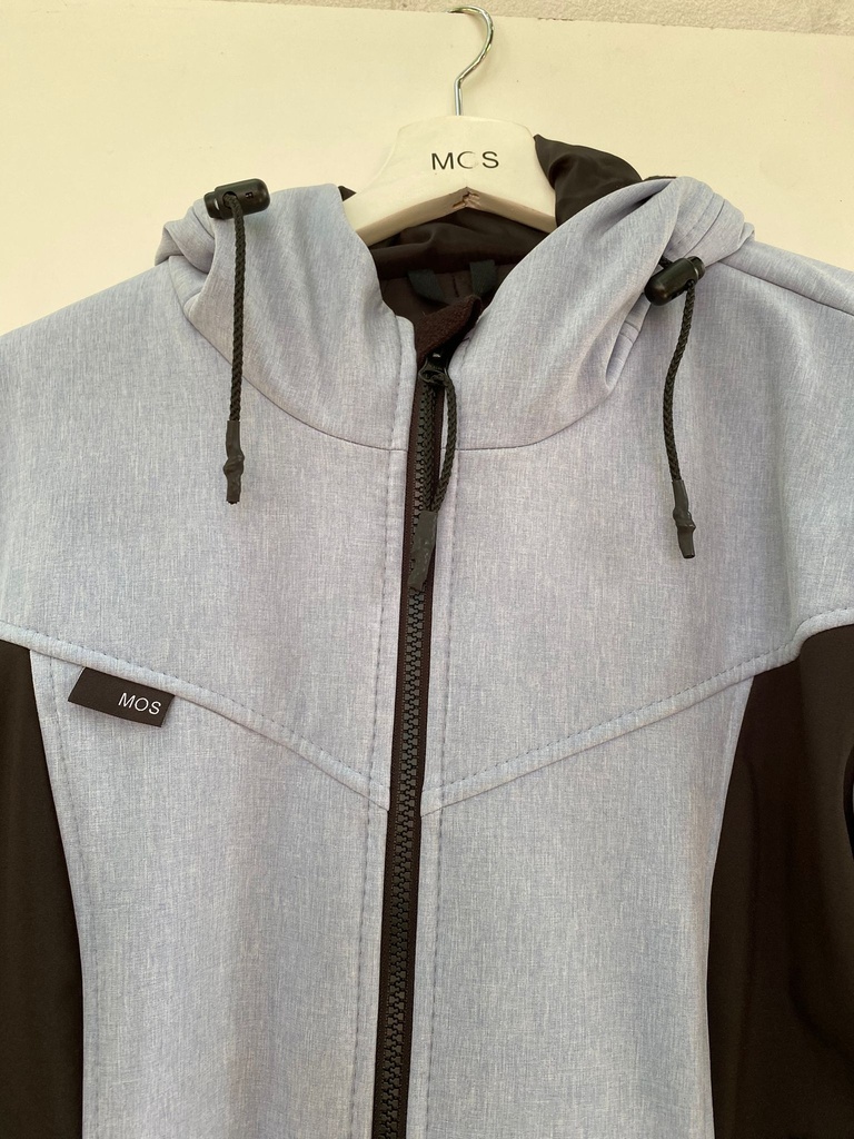 Outlet 15